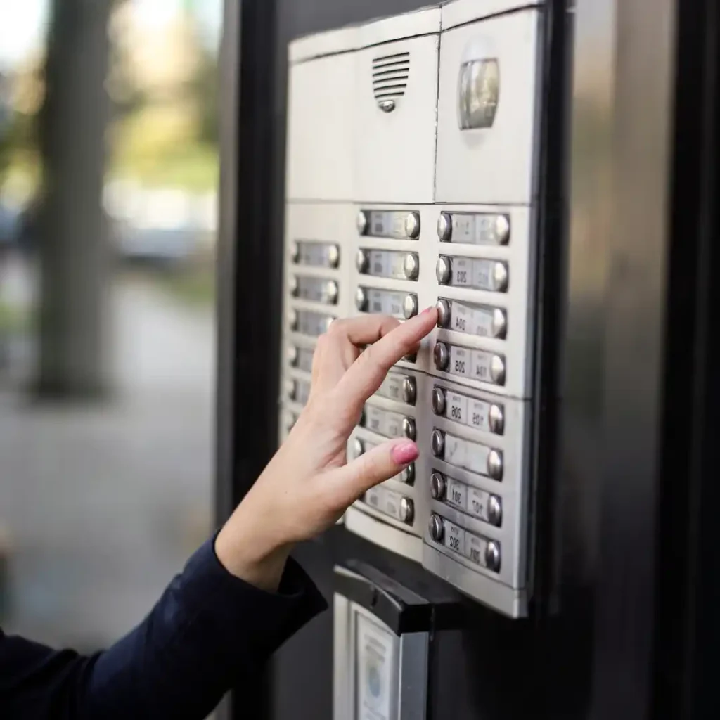 Interfones Servitecnologia